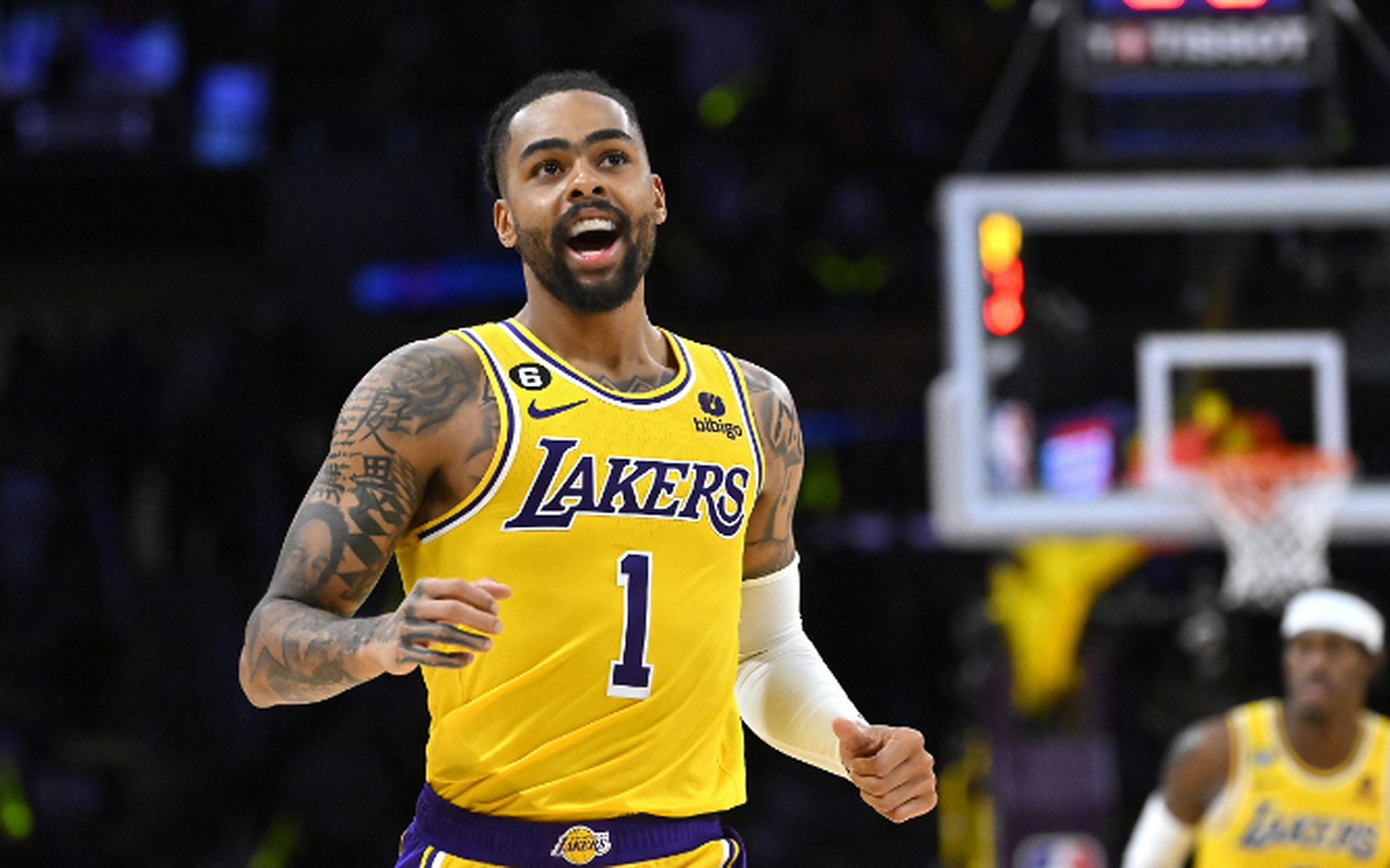 华体会登陆-中国男篮横扫独行侠，拉塞尔送出助攻  第1张